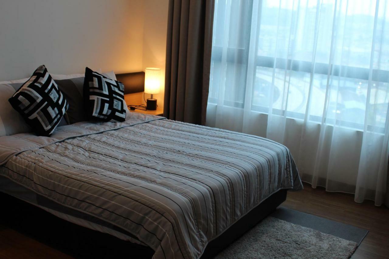 MLH Deluxe Studio Suites @ Landmark Residence Cheras Extérieur photo