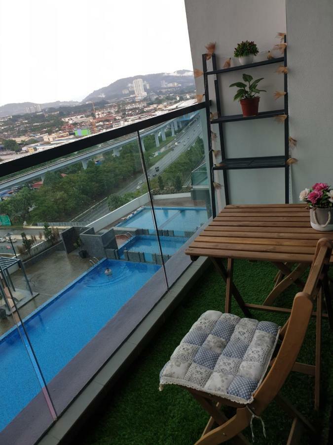 MLH Deluxe Studio Suites @ Landmark Residence Cheras Extérieur photo